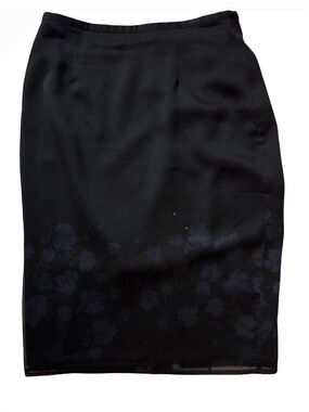 Express Black Pencil Skirt with Subtle Floral Detail